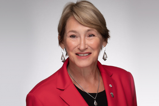 McGill Campaign Cabinet and McGill Principal, Suzanne Fortier